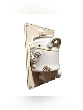 Red Shed Home & Gifts Ceramic Chicken Plug-in Warmer Farmhouse Rustic